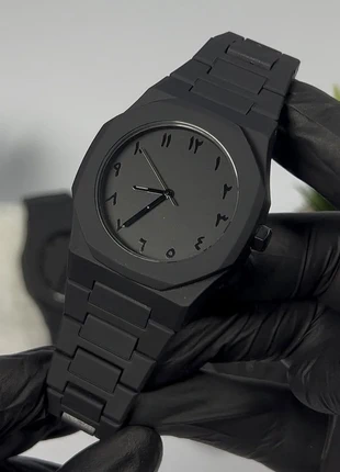 Full black Arabic watch, marque: quatrz watch, état: Neuf sans étiquette, taille: 39–42 mm, 9,99 €, 11,19 € Protection acheteurs incluse