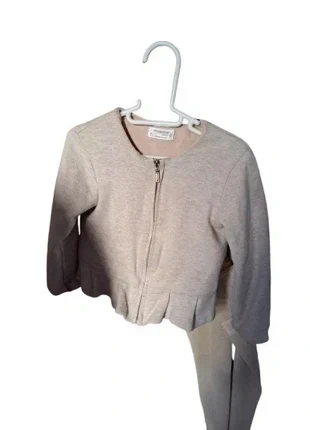 Casaco bege 18 meses Mayoral, marca: Mayoral, estado: Bom, tamanho: 18-24 meses / 86 cm, €2.00, €2.80 inclui Proteção do Comprador