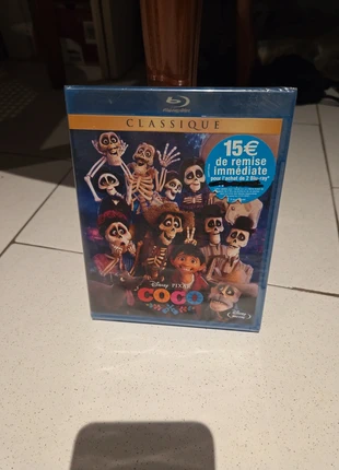 Dvd Coco blue Ray, état: Neuf sans étiquette, 4,00 €, 4,90 € Protection acheteurs incluse