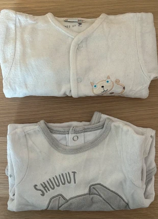 Lot 2 pyjamas velours – 1 mois – Pick Ouic & Gemo – lapin et chat, marque: Pick Ouic, état: Bon état, taille: Jusqu'à 1 mois / 50 cm, 1,50 €, 2,28 € Protection acheteurs incluse