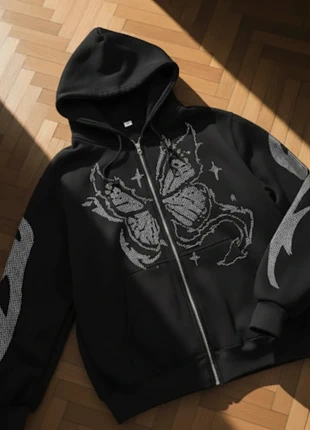 Pull à Capuche Papillon, brand: Papillura, condition: Very good, size: S, €55.90, €59.40 includes Buyer Protection