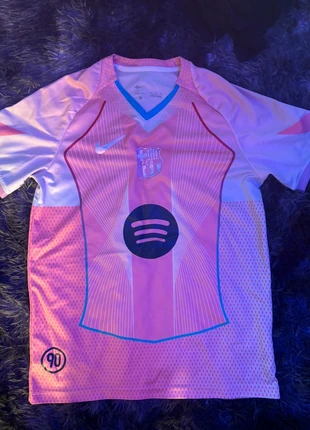 Tishert Barca, marque: Nike, état: Neuf avec étiquette, taille: M / 38 / 10, 20,00 €, 21,70 € Protection acheteurs incluse