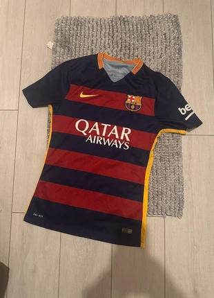 Maillot barca 2015-2016 flocage, marque: Nike, état: Très bon état, taille: S, 15,00 €, 16,45 € Protection acheteurs incluse