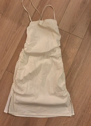 Sublime robe dos nu, brand: Bershka, condizioni: Nuovo senza cartellino, taglia: M / IT 42 / EU 38, €8.00, €9.10 include la Protezione acquisti