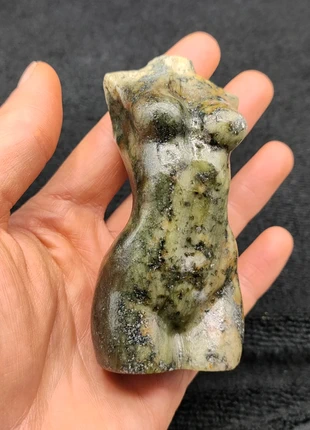 Nephrite Jade Lady Body Carving Green Crystal Goddess, brand: Crystal, condition: Good, £5.49, £6.46 includes Buyer Protection