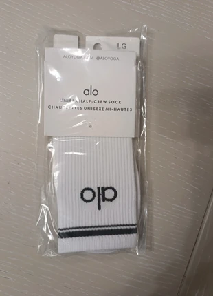 Calzini Alo Yoga, brand: Alo Yoga, condizioni: Nuovo senza cartellino, taglia: L | 43-46, €10.00, €11.20 include la Protezione acquisti