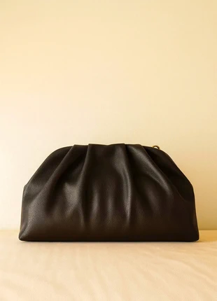 Sac plissé uni femme – bandoulière chaîne amovible, zip, design minimaliste chic, brand: Zara, condition: Very good, €29.00, €31.15 includes Buyer Protection Pro