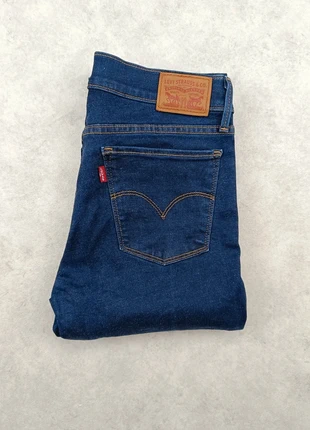 Jeans Levi's 710 Super Skinny – Femme – Taille W29/L32, brand: Levi's, condizioni: Ottime, taglia: M / IT 42 / EU 38, €26.00, €28.00 include la Protezione acquisti