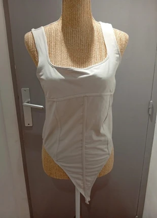 Body string femme 44 polyester, marque: Miss Selfridge, état: Très bon état, taille: XXL / 44 / 16, 3,80 €, 4,69 € Protection acheteurs (Pro) incluse