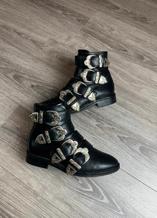 Bottines/ boots femme Maje en cuir noir à boucles - taille 38, marque: Maje, état: Très bon état, taille: 38, 50,00 €, 53,20 € Protection acheteurs incluse