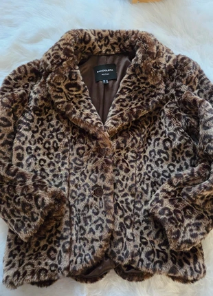 Manteau fausse fourrure/fauxfur taille 40 Bandelora, marke: Bandolera, zustand: Sehr gut, größe: L / 40 / 12, 20,00 €, 21,70 € inklusive Vinted-Käuferschutz