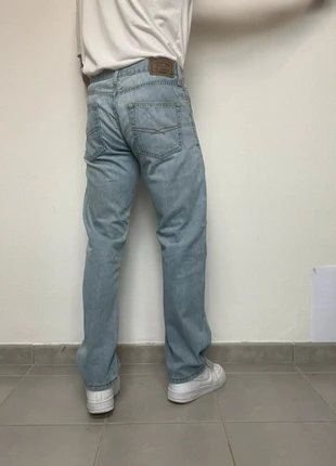 Jean Levi’s signature homme W29 L30 coupe droite couleur bleu claire 99% coton (488), marque: Levi's, état: Très bon état, taille: W29 | FR 38, 24,99 €, 26,94 € Protection acheteurs (Pro) incluse