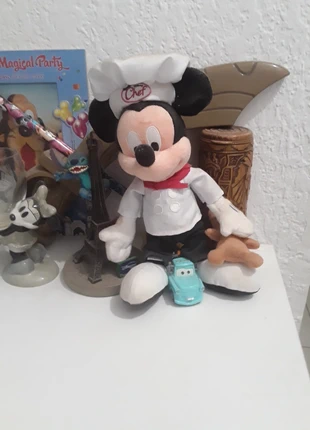 Peluche Mickey cuisinier neuf, marque: Disneyland Paris, état: Neuf sans étiquette, taille: Taille unique, 9,00 €, 10,15 € Protection acheteurs incluse