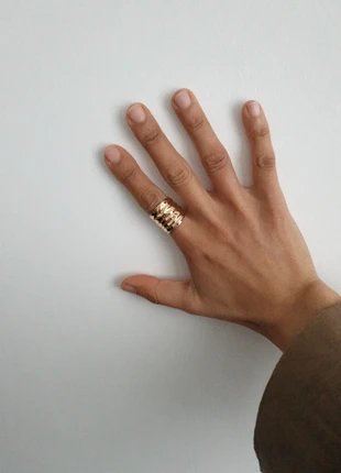 Jolie bague dorée, marca: Boutique Parisienne, estado: Novo com etiquetas, tamanho: Ajustável, €5.00, €5.95 inclui Proteção do Comprador