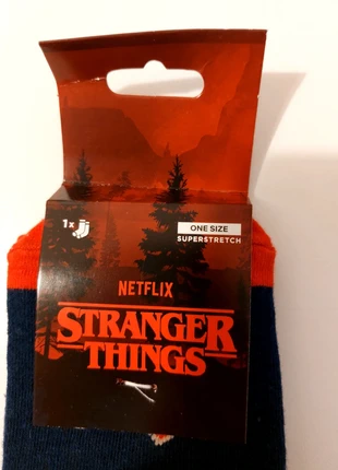 Calze stranger things nuove, marque: Stranger Things, état: Neuf avec étiquette, taille: Taille unique, 5,00 €, 5,95 € Protection acheteurs incluse