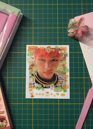 Decorated card Tae Young Forever, marke: BTS, zustand: Sehr gut, 4,00 €, 4,90 € inklusive Vinted-Käuferschutz