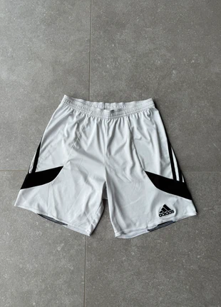 Short de sport | Adidas | Blanc | Taille S, marque: adidas, état: Très bon état, taille: S, 8,00 €, 9,10 € Protection acheteurs incluse