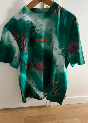 TEE shirt Carlo Colucci, marke: Carlo Colucci, zustand: Neu, mit Etikett, größe: L, 40,00 €, 42,70 € inklusive Vinted-Käuferschutz