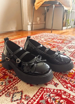 Mocassins noir avec lanières, brand: Vintage Dressing, condizioni: Buone, taglia: 37, €8.00, €9.10 include la Protezione acquisti