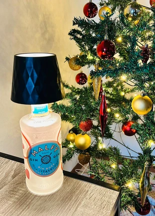 Lampada Natalizia artigianale da bottiglia Gin Malfy Rosa – Decorazione unica, regalo perfetto!, brand: CASA, condizioni: Ottime, €18.00, €19.60 include la Protezione acquisti