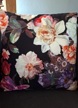Coussin décoratif floral – ambiance dark cottagecore / baroque, brand: Inconnu, condition: Very good, size: 40 x 40 cm, €5.00, €5.95 includes Buyer Protection