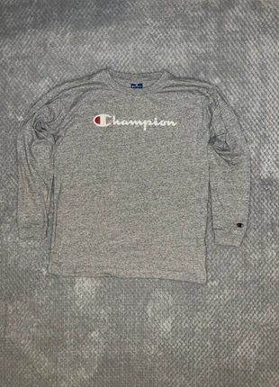 Tee shirt manches longues imprimé Champion logo brodé gris XS femme, marque: Champion, état: Très bon état, taille: XS, 3,00 €, 3,85 € Protection acheteurs (Pro) incluse