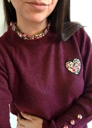 Superbe pull bordeaux à cœur fleuri 🌸, brand: By Clara, condizioni: Nuovo con cartellino, taglia: M / IT 42 / EU 38, €49.50, €52.68 include la Protezione acquisti Pro