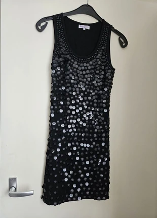 Black Sequin Mini Dress – Perfect for Party Season!, brand: Red Queen, condizioni: Ottime, taglia: M / IT 42 / EU 38, €6.50, €7.53 include la Protezione acquisti