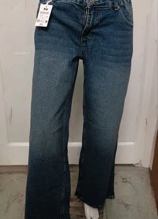 Jean taille basse coupe large bleu Jennyfer Taille 36, marke: Jennyfer, zustand: Neu, mit Etikett, größe: S / 36 / 8, 10,50 €, 11,73 € inklusive Vinted-Käuferschutz