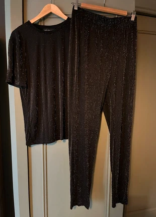 Lofty manner co-ord set glitter M, merk: Lofty Manner, staat: Heel goed, maat: M / 38 / 10, € 20,00, € 21,70 inclusief Kopersbescherming