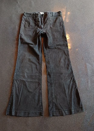 Pantalon en velours gris anthracite évasé taille basse y2k Kookaï, merk: Vintage Dressing, staat: Heel goed, maat: S / 36 / 8, € 24,00, € 25,90 inclusief Kopersbescherming Pro