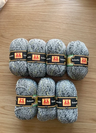 Lot de pelotes de laine, marque: LAINE, état: Neuf avec étiquette, 15,00 €, 16,45 € Protection acheteurs incluse