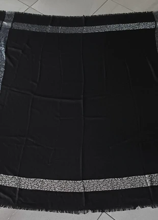 Étole femme, marque: Stand, état: Neuf sans étiquette, 3,00 €, 3,85 € Protection acheteurs incluse