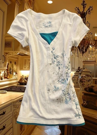 Y2k top superposé bleu et blanc avec strass style Elena Gilbert, brand: Vintage Dressing, condition: Very good, size: S / 36 / 8, €35.00, €37.45 includes Buyer Protection