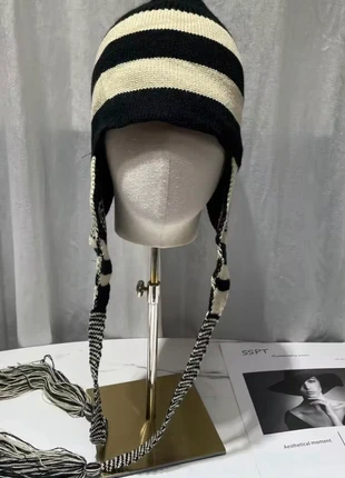 Bonnet Péruvien Long Rayures Noires Crèmes Orbe Tricot Chaud Pompon Lei Feng Y2K NANA, brand: Nana, condition: New without tags, size: One size, €25.00, €26.95 includes Buyer Protection