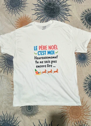 T-shirt blanc humour Noël Le Père Noël c’est moi Taille L, marke: Noël, zustand: Neu, größe: L, 14,99 €, 16,44 € inklusive Vinted-Käuferschutz