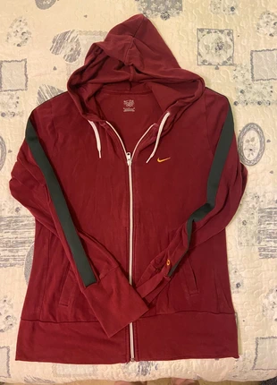 Felpa Nike con Zip e Cappuccio - Colore Bordeaux - Taglia M, merk: Nike, staat: Heel goed, maat: M / 38 / 10, € 8,99, € 10,14 inclusief Kopersbescherming