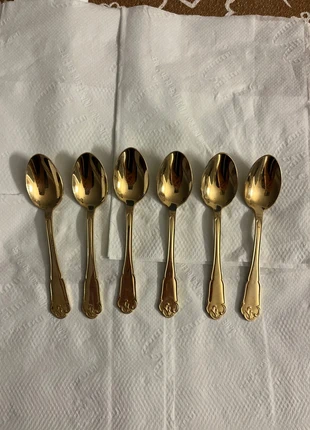 Six cuillères à moka dorées, estado: Bom, €12.00, €13.30 inclui Proteção do Comprador