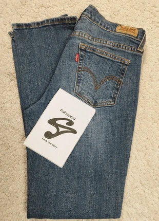 Jeans Levi's 505 coupe droite en parfait état avec elasthanne taille 🇫🇷 36, marque: Levi's, état: Très bon état, taille: S / 36 / 8, 16,00 €, 17,50 € Protection acheteurs (Pro) incluse