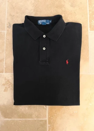 Polo Ralph Lauren homme taille M noir logo rouge excellent état, marke: Ralph Lauren, zustand: Sehr gut, größe: M, 26,99 €, 29,04 € beinhaltet Vinted-Käuferschutz Pro