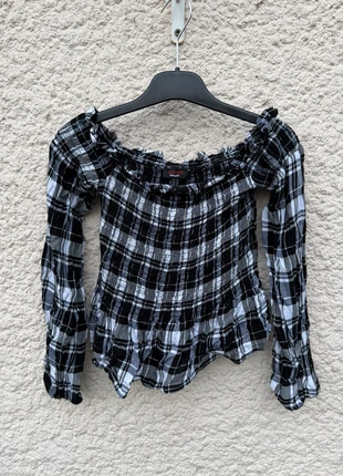 Haut à carreaux noir, gris et blanc – Épaules dénudées – Jennyfer – Taille S, merk: Jennyfer, staat: Heel goed, maat: S / 36 / 8, € 3,00, € 3,85 inclusief Kopersbescherming