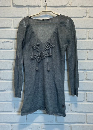 I Am Trui Maat L Staal Blauw Gebreid Druiven V-hals Mohair, merk: I am, staat: Heel goed, maat: L / 40 / 12, € 10,00, € 11,20 inclusief Kopersbescherming Pro