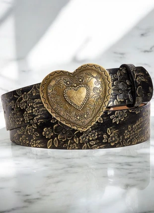 Ceinture Vintage à motif broderie noir et doré palais denim et pierres Western/ Cowgirl 100cm neuf, marque: Vintage Dressing, état: Neuf avec étiquette, taille: 100 cm, 16,99 €, 18,54 € Protection acheteurs incluse