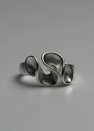 Bague onde chic irrégulière en argent 925 mat, ajustable ring, mode abstraite argenté, merk: Argent, staat: Heel goed, maat: Aanpasbaar, € 10,00, € 11,20 inclusief Kopersbescherming Pro