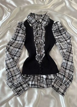 Chemise motif tartan à froufrou avec boléro intégré style années 2000 y2k, marke: Top Vintage, zustand: Gut, größe: S / 36 / 8, 21,00 €, 22,75 € beinhaltet Vinted-Käuferschutz Pro