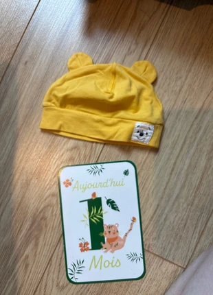 Bonnet Winnie 1 mois, brand: Disney, condition: Very good, size: 0-3 months, 30 cm, €2.00, €2.80 includes Buyer Protection
