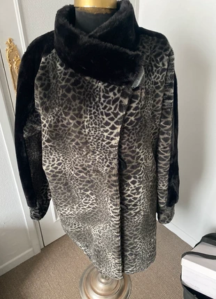 Manteaux fourrure léopard, brand: Top Vintage, condizioni: Ottime, taglia: L / IT 44 / EU 40, €20.00, €21.70 include la Protezione acquisti