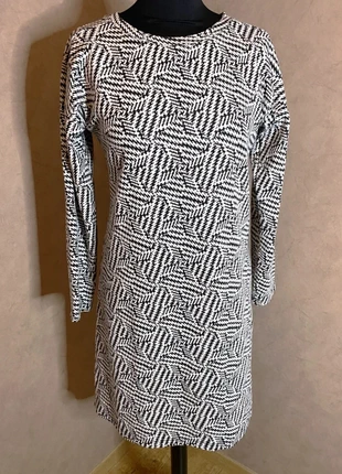 🖤 Robe graphique noir et blanc Promod T36 – Chic & moderne, marque: Promod, état: Très bon état, taille: S / 36 / 8, 14,00 €, 15,40 € Protection acheteurs incluse