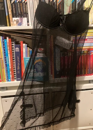 nuisette noire à points, marque: Vintage Dressing, état: Très bon état, 7,00 €, 8,05 € Protection acheteurs incluse