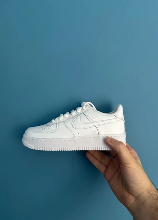 Nike Air Force 1 – Blanche, marque: Nike Air, état: Très bon état, taille: 34, 70,00 €, 74,20 € Protection acheteurs incluse